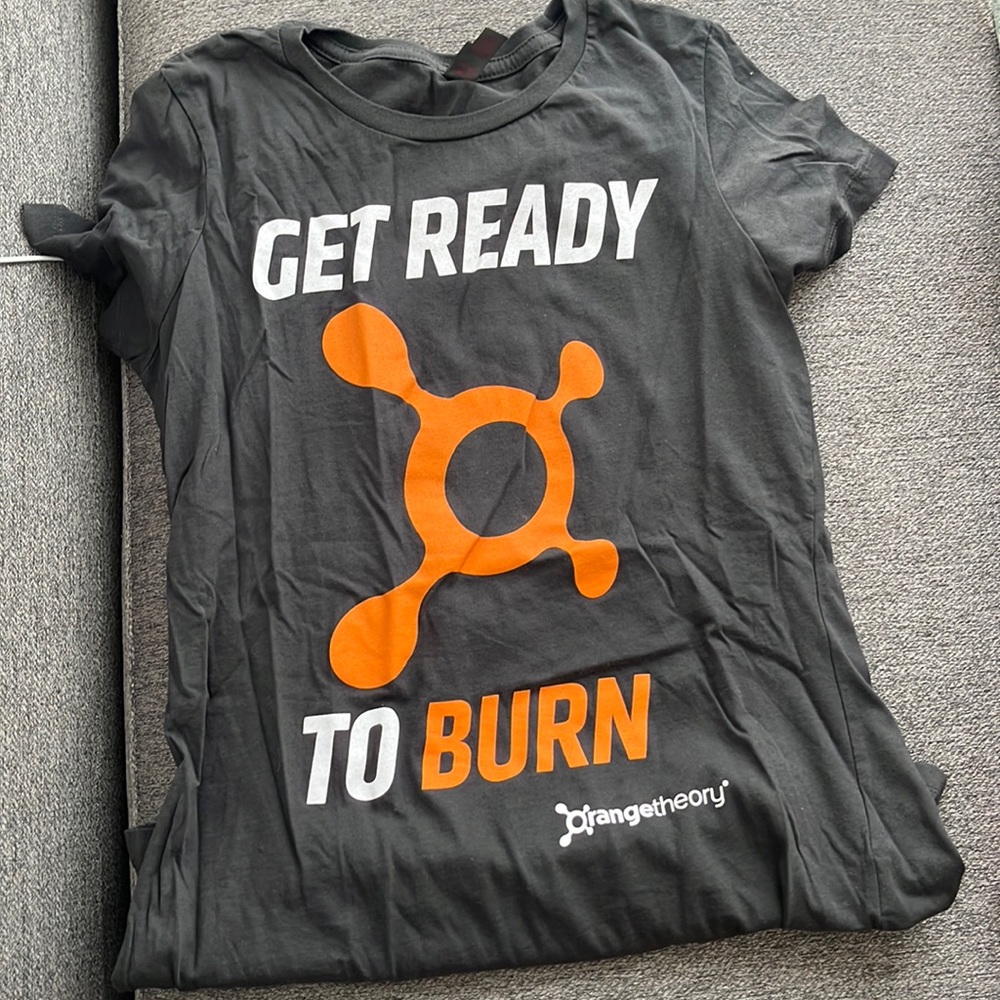 Orangetheory T-Shirt, charcoal Sz small